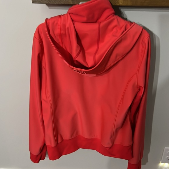 Lululemon jacket - Picture 4 of 6